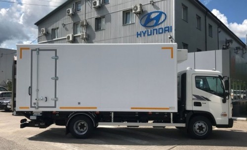 Hyundai Mighty EX8 рефрижераторов с повышенной изотермичностью начали собирать в РФ
