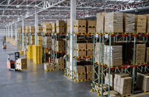 Ответственное хранение грузов на складах компании RosLogistics