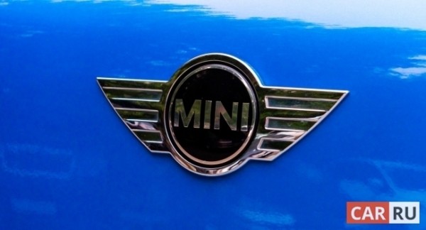 Представлен новый пятидверный Mini Cooper