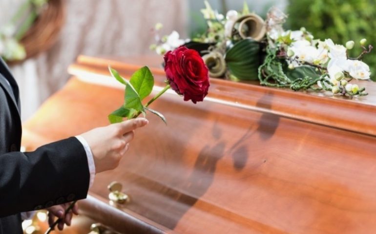 Организация похорон в Щомыслице: ключевые этапы и особенности
