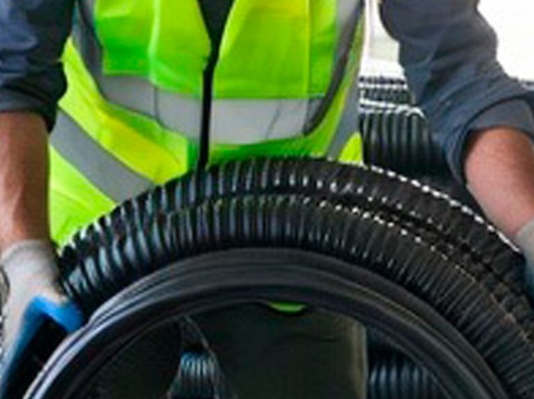 Трубы ПВХ для надежной защиты электропроводки в современных сетях