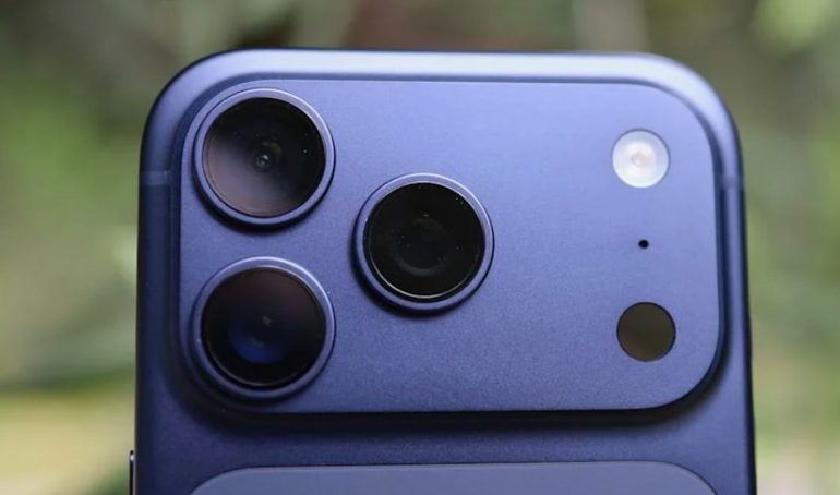 Камера iPhone 17 в 2026 году: что изменилось на практике