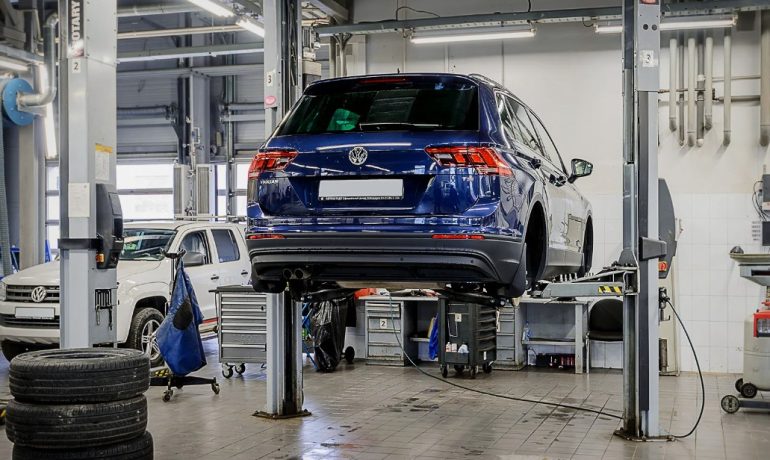 ТО и ремонт Volkswagen в официальном сервисе: чем он отличается от обычных автосервисов