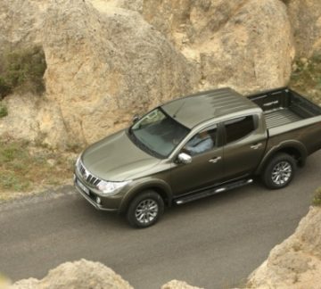 Безопасность нового Mitsubishi L200 проверили в краш-тестах