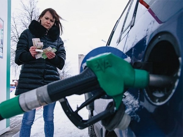 Топливные компании рассказали об условиях снижения цен на бензин.