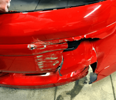 Как выполнить ремонт бампера автомобиля?