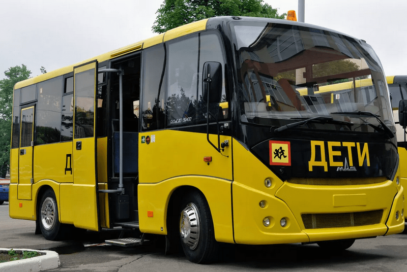 Аренда автобуса для безопасной перевозки детей в СПб